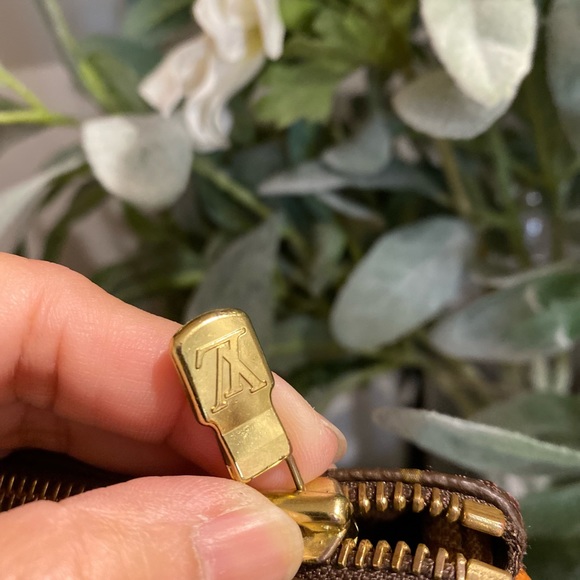 Authentic Louis Vuitton Travel Bag - Picture 4 of 7